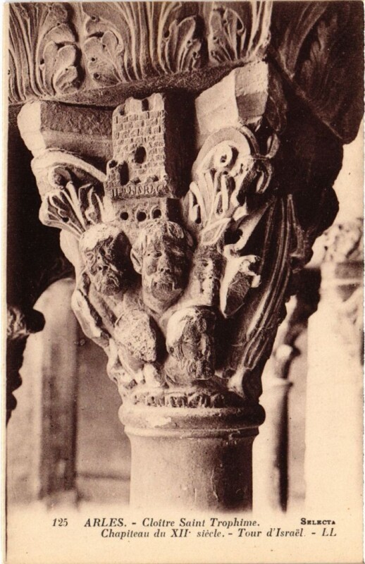 Carte postale ancienne Arles Cloitre Saint-Trophime - Chapiteau à Arles