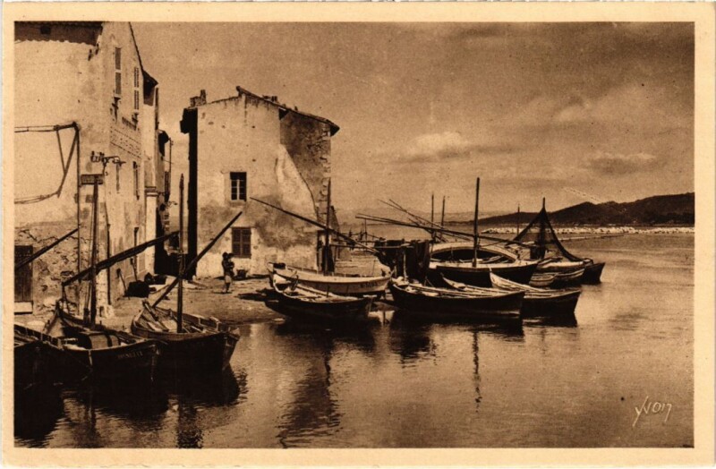 Carte postale ancienne Martigues Harbour Scene à Martigues