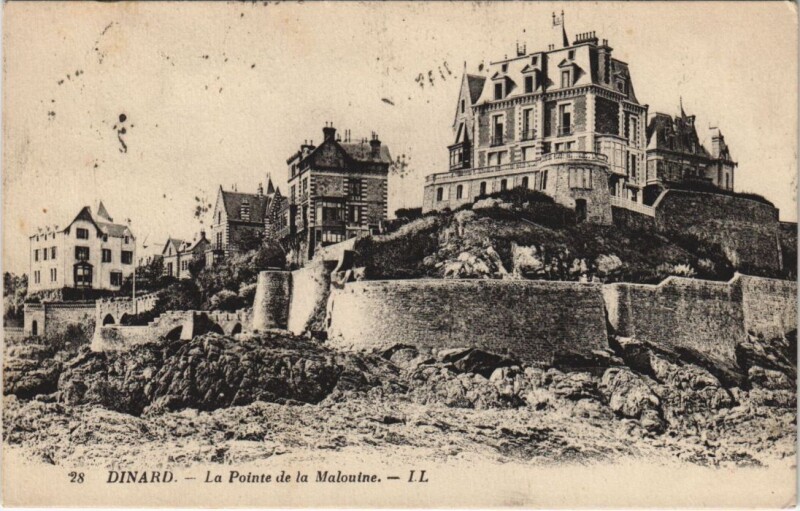 Carte postale ancienne Dinard Pointe de la Malouine à Dinard