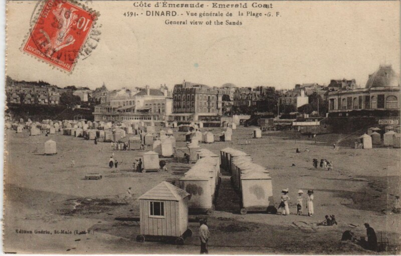 Carte postale ancienne Dinard vue generale de la Plage à Dinard