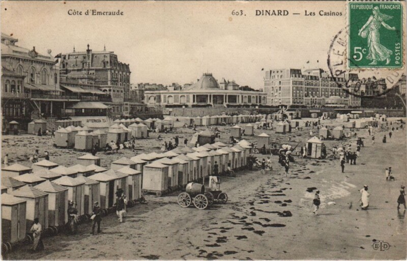 Carte postale ancienne Dinard Les Casinos à Dinard
