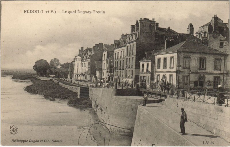 Carte postale ancienne Redon Quai Duguay Trouin à Redon