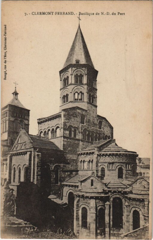 Carte postale ancienne Clermont Ferrand Basilique de N.-D. Du Port à Clermont-Ferrand