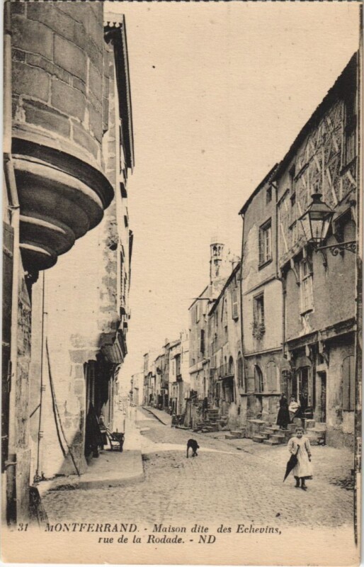 Carte postale ancienne Clermont Ferrand Rue de la Rodade à Clermont-Ferrand