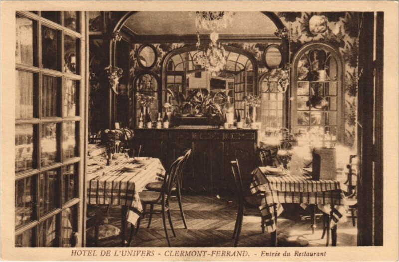 Carte postale ancienne Clermont Ferrand hotel de l'Univers, restaurant à Clermont-Ferrand