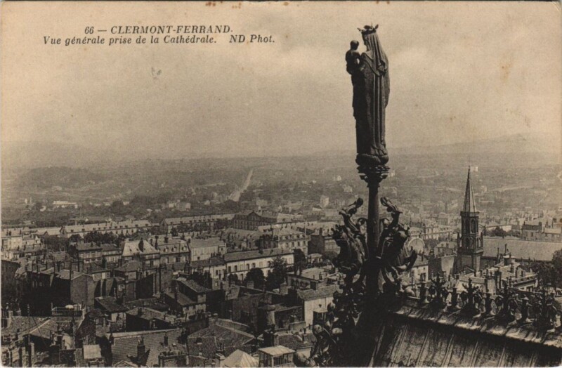 Carte postale ancienne Clermont Ferrand vue generale à Clermont-Ferrand