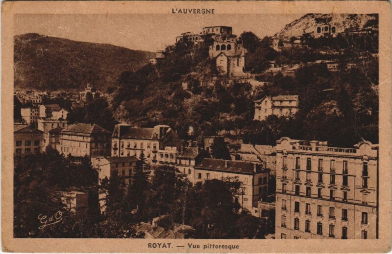 Carte postale ancienne Royat vue pittoresque à Royat