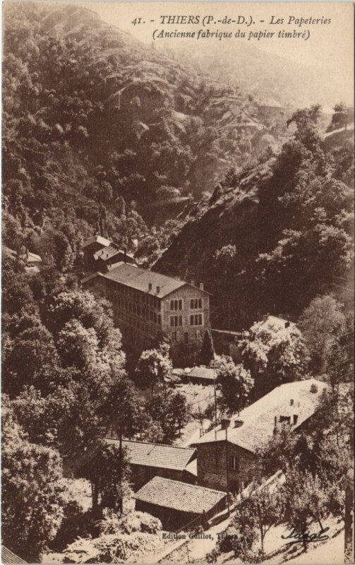 Carte postale ancienne Thiers les papeteries à Thiers