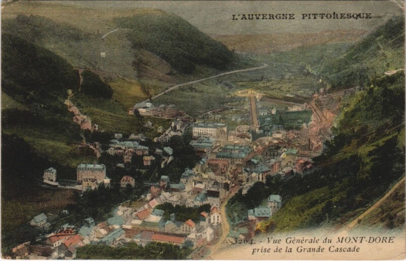 Carte postale ancienne Le Mont Dore vue generale à Mont-Dore