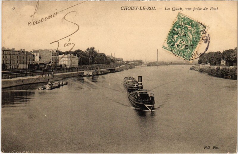 Carte postale ancienne Choisy le Roi Les Quais,vue prise du Pont France à Choisy-le-Roi