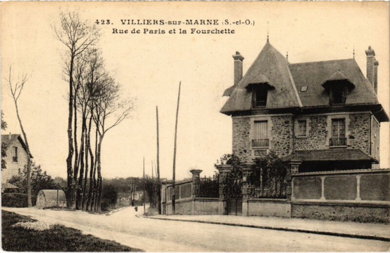Carte postale ancienne Villiers s Marne Rue de Paris et la Fourchette France