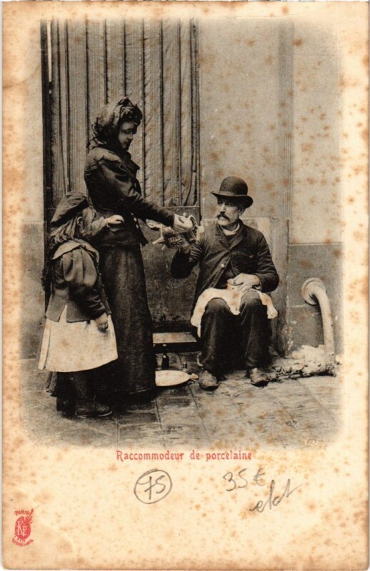 Carte postale ancienne Paris Petits Metiers Raccomodeur de porcelaine