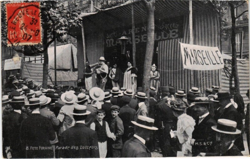 Carte postale ancienne Paris 5e fete Foraine Parade des Lutteurs à Paris 5e