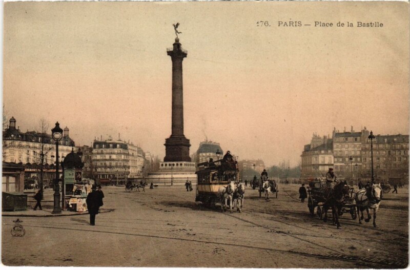 Carte postale ancienne Paris 11e Place de la Bastille Tinted à Paris 11e