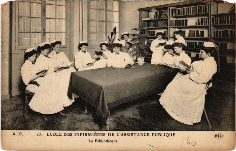 Carte postale ancienne Paris 13e Ecole des Infirmieres de l'Assitance Public à Paris 13e