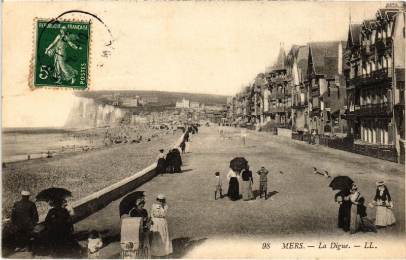 Carte postale ancienne Mers-les-Bains La Digue à Mers-les-Bains