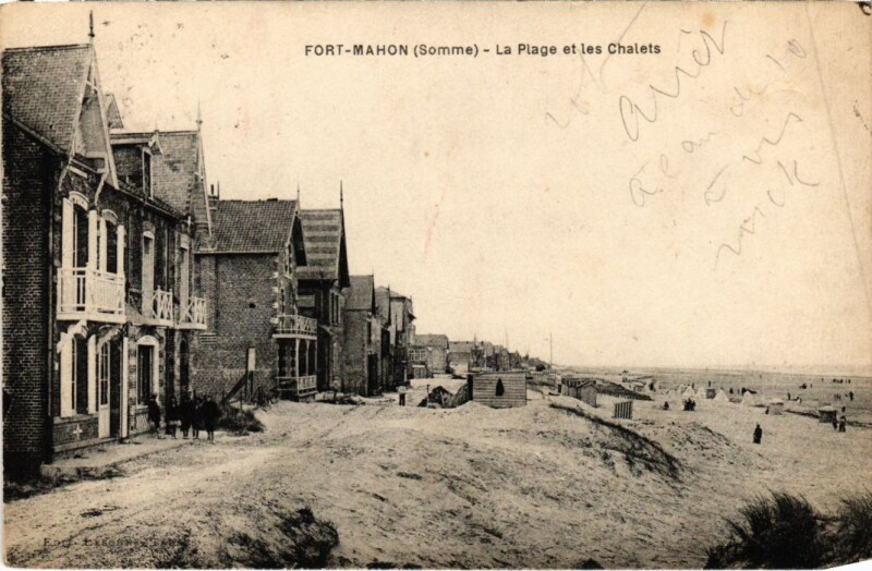 Carte postale ancienne Fort-Mahon-Plage La Plage et les Chalets à Fort-Mahon-Plage