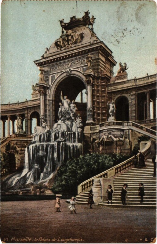 Carte postale ancienne Marseille Le Palais de Longchamps à Marseille