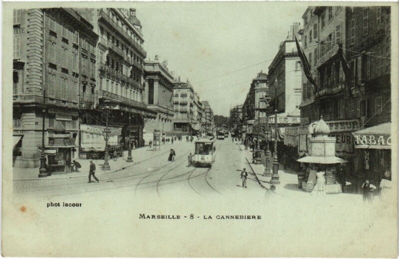 Carte postale ancienne Marseille La Cannebiere à Marseille
