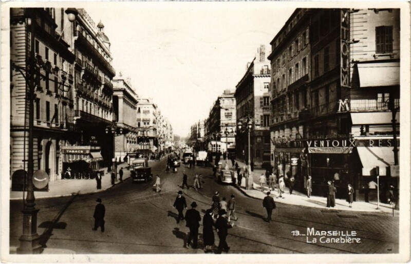 Carte postale ancienne Marseille La Cannebiere à Marseille
