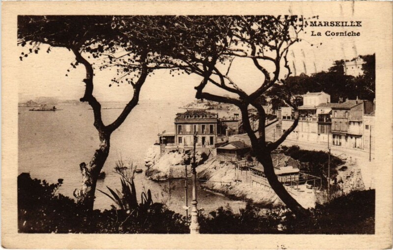 Carte postale ancienne Marseille La Corniche à Marseille