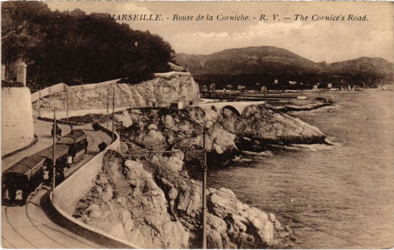 Carte postale ancienne Marseille Route de la Corniche à Marseille