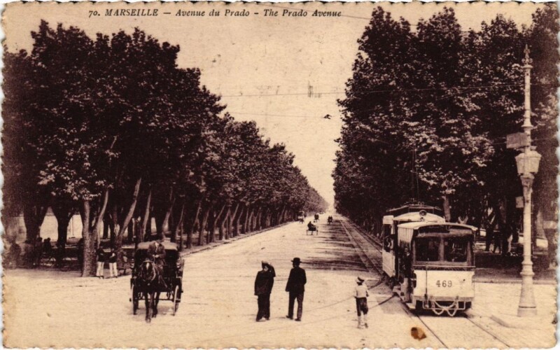 Carte postale ancienne Marseille Avenue du Prado - Tram à Marseille