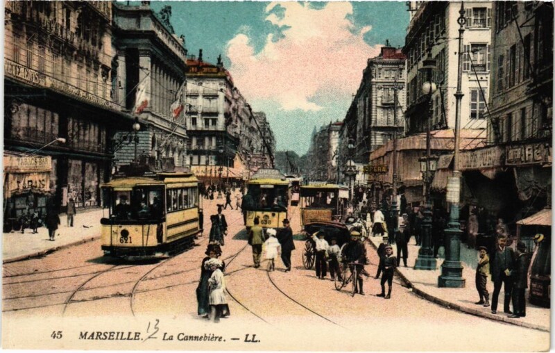 Carte postale ancienne Marseille La Cannebiere à Marseille