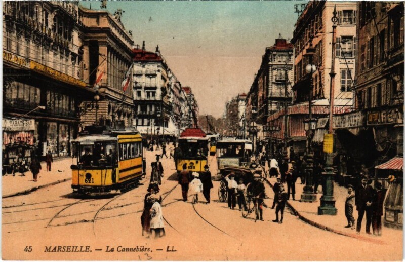 Carte postale ancienne Marseille La Cannebiere à Marseille