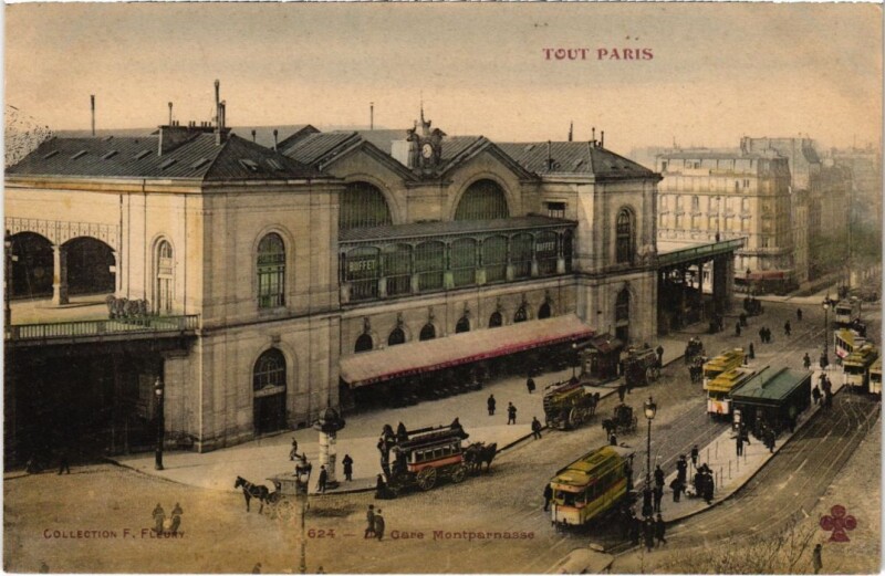 Carte postale ancienne La Gare Montparnasse à Paris 6e