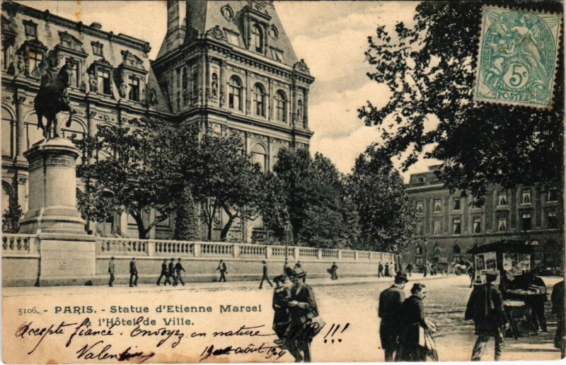 Carte postale ancienne Paris 4e Statue d'Etienne marcel Hotel de Ville à Paris 4e