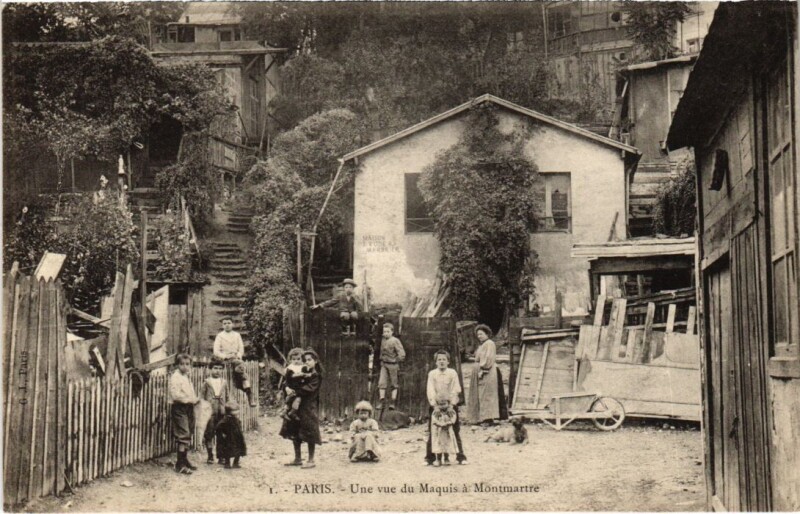 Carte postale ancienne Une vue du Maquis à Montmartre à Paris 18e