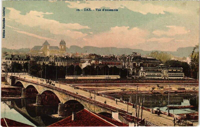 Carte postale ancienne Dax vue d'ensemble