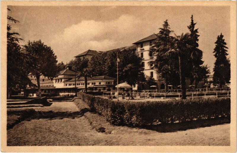 Carte postale ancienne Dax Parc des Baignots La Piscine