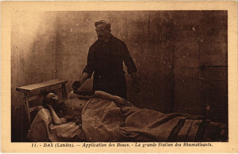 Carte postale ancienne Dax Applications de boue