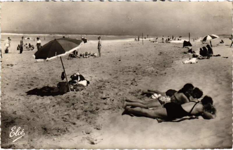 Carte postale ancienne Biscarrosse La Grande Plage à Biscarrosse