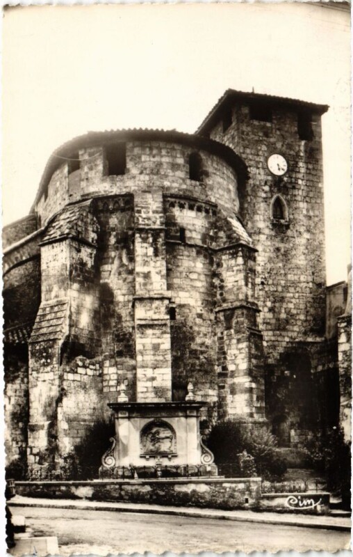 Carte postale ancienne Roquefort L'Eglise France à Roquefort