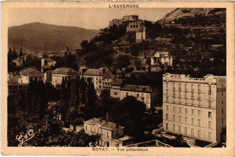 Carte postale ancienne Royat Vue pittoresque France à Royat