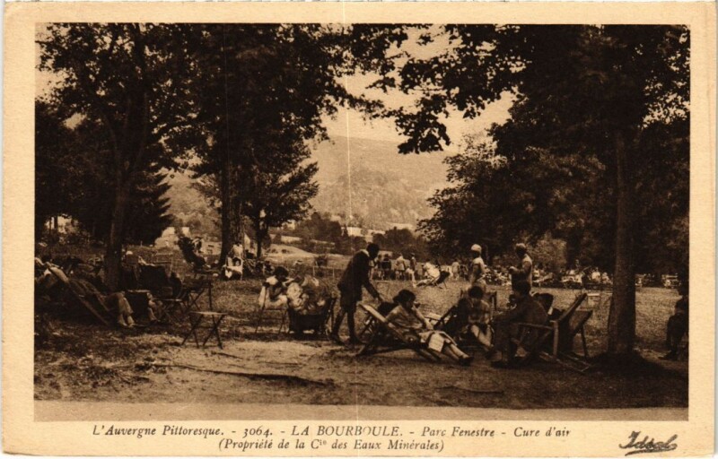 Carte postale ancienne La Bourboule Parc Fenestre-Cure d'air France à La Bourboule