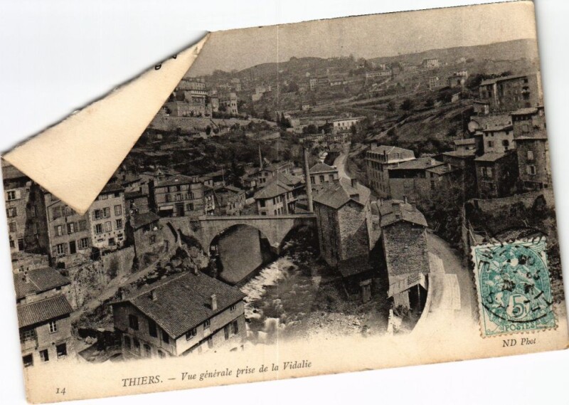 Carte postale ancienne Thiers Vue Generale prise de la Vidalie France à Thiers