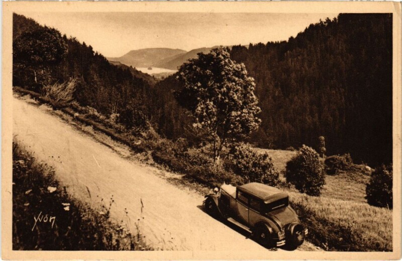 Carte postale ancienne Env.du Mont-Dore Le Lac Chambon France à Mont-Dore