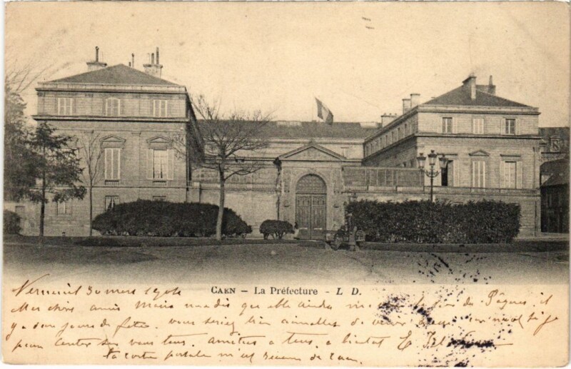 Carte postale ancienne Caen La Prefecture France