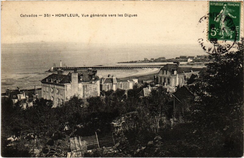 Carte postale ancienne Honfleur Vue Generale vers les Digues France à Honfleur