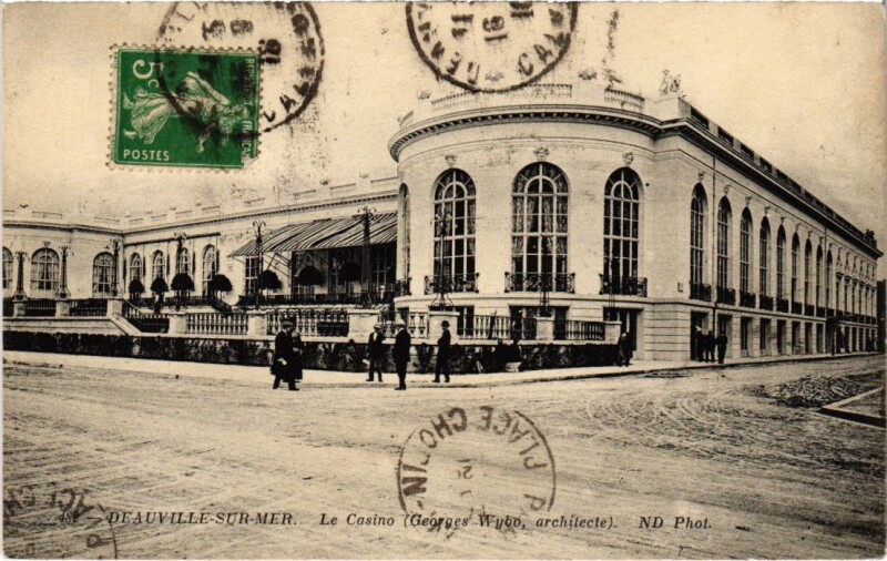 Carte postale ancienne Deauville Le Casino Georges Wybo,architecte France à Deauville