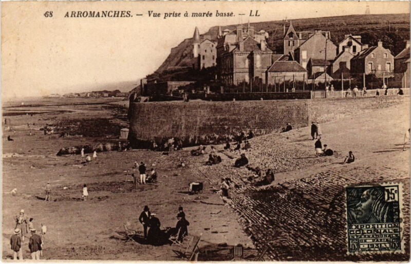 Carte postale ancienne Arromanches-les-Bains Vue prise a maree basse France à Arromanches-les-Bains