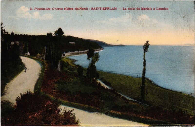 Carte postale ancienne Plestin-les-Greves Saint-Efflam - La Route de Merlaix a Lannion à Lannion