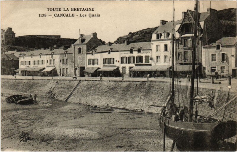 Carte postale ancienne Cancale Les Quais