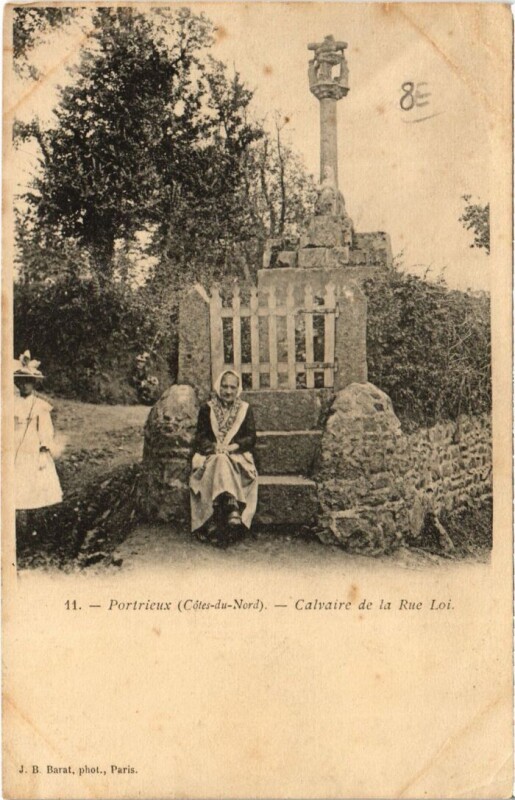 Carte postale ancienne Saint-Quay-Portrieux Calvaire de la Rue Loi à Saint-Quay-Portrieux