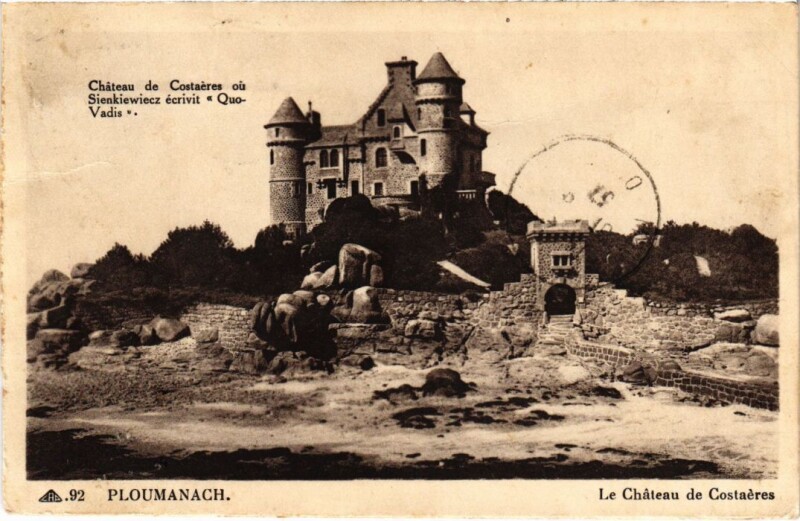 Carte postale ancienne Ploumanac'H Le Chateau de Costaeres