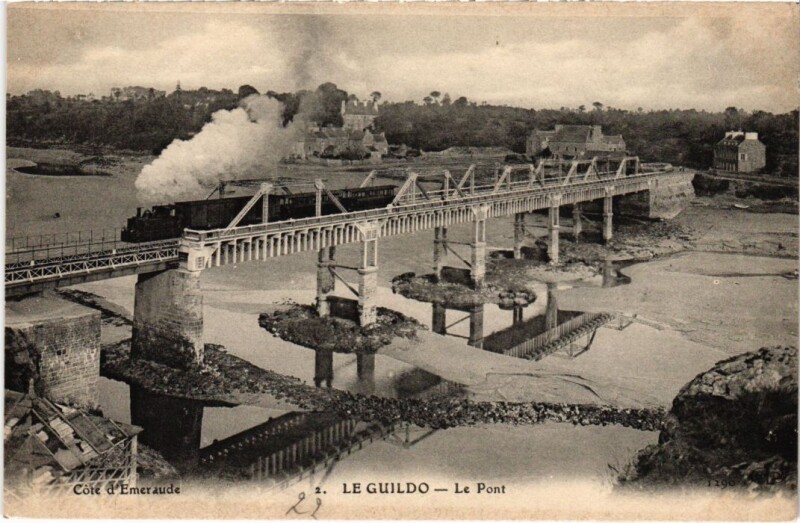 Carte postale ancienne Le Guildo Le Pont